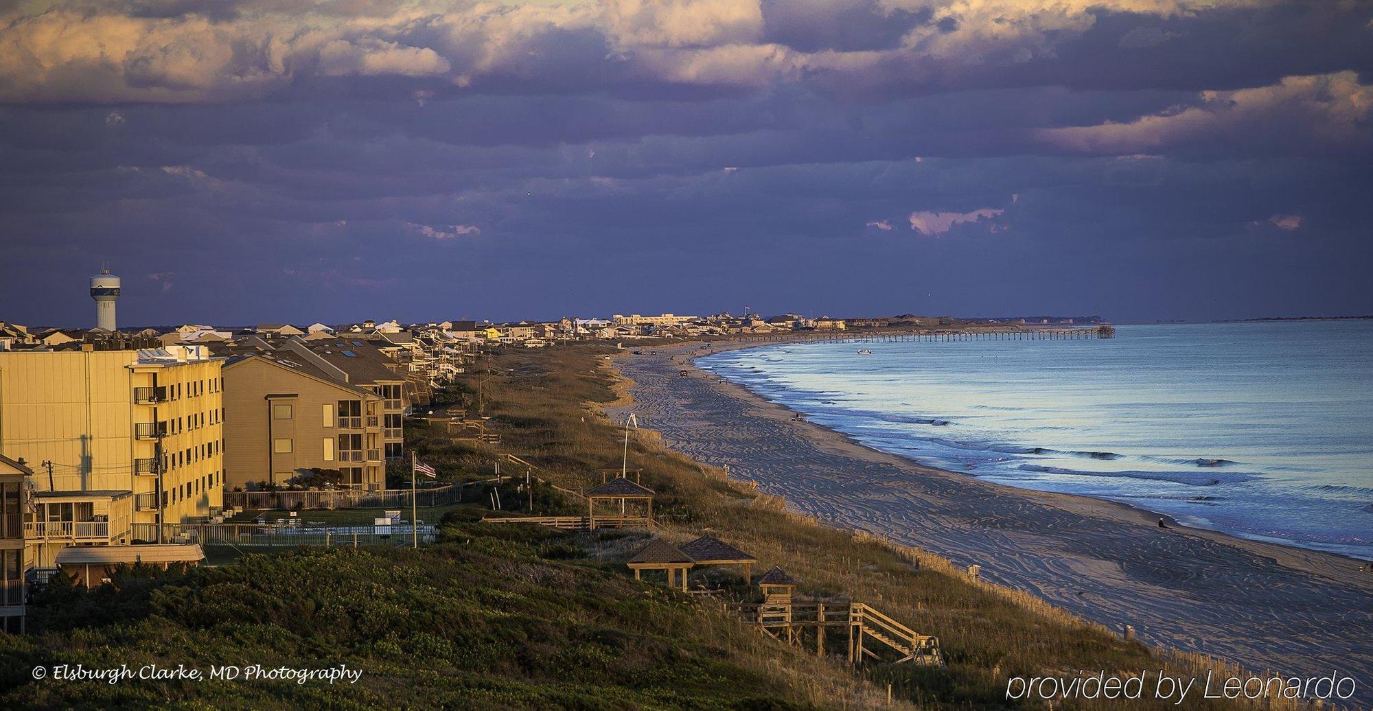 Doubletree By Hilton Atlantic Beach Oceanfront Hotel Exterior photo