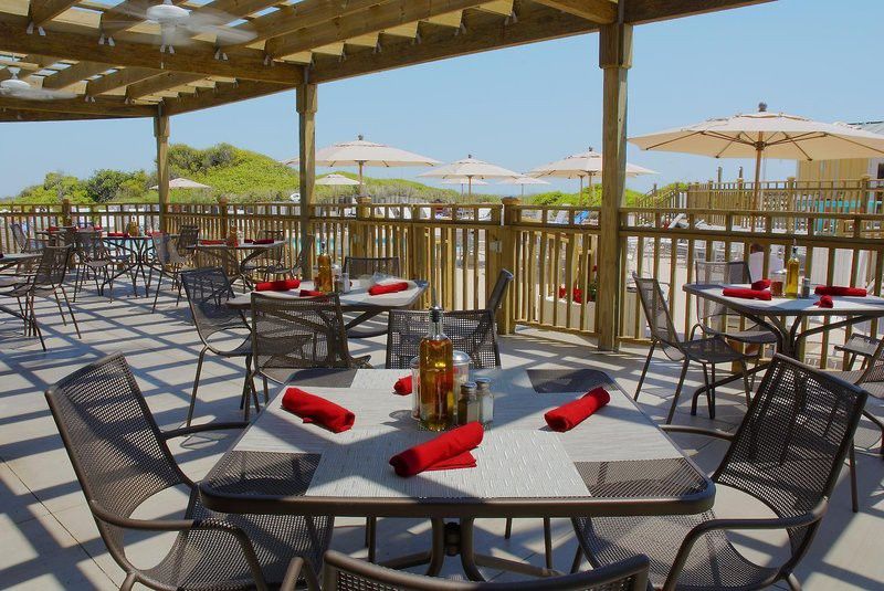 Doubletree By Hilton Atlantic Beach Oceanfront Hotel Restaurant photo